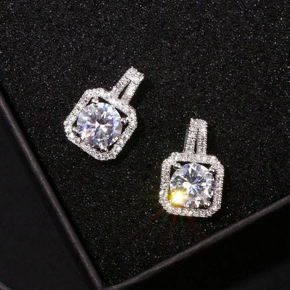 NEW silver round halo earrings - Picture 4 of 6